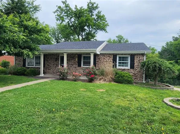 16 Gemini Dr, Hannibal, MO 63401