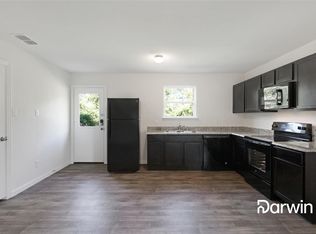 2128 R W Bivens Ln, Fort Worth, TX 76105