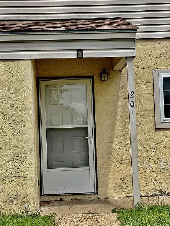 20 Anthony Cir — Photo 1