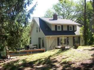 3 Pineland Ave, Worcester, MA 01604