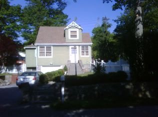 206 Orchard Rd, Mahopac, NY 10541