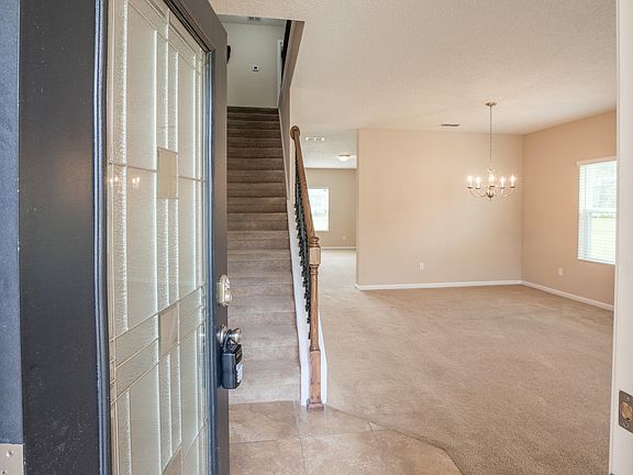 5th image of 15715 Canoe Creek Dr