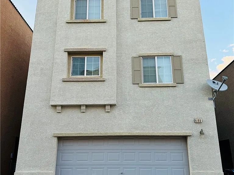 9160 Dimpled Ct — Photo 20