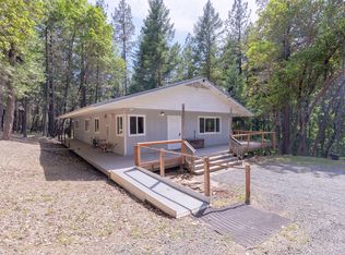 3635 Wards Creek Rd, Rogue River, OR 97537