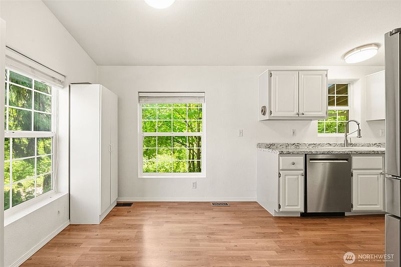 5th image of 23805 67th Street E #6