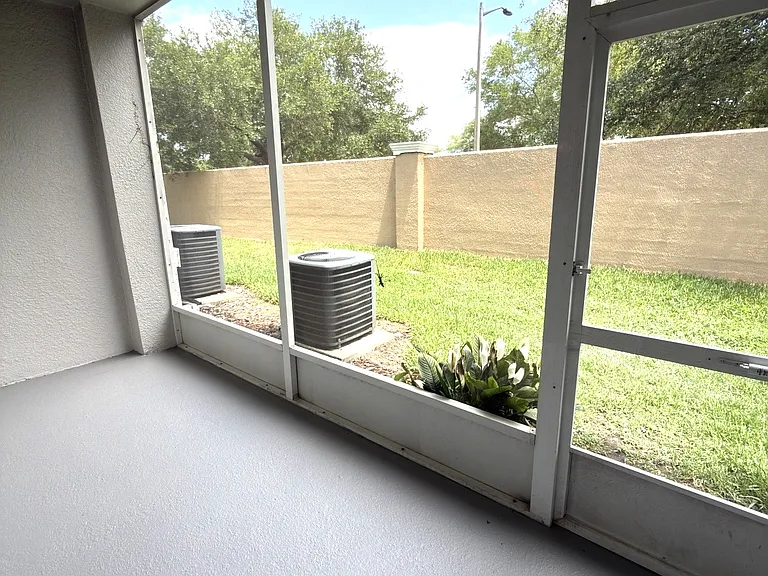 5851 Strada Capri Way — Photo 19