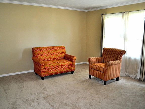 3rd image of 3063 Pimlico Pkwy