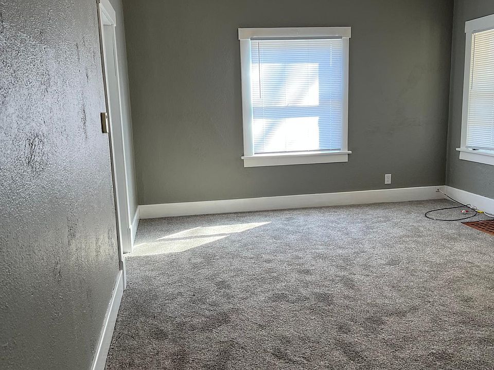 1st image of 533 S 9th St