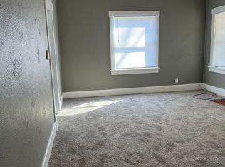 533 S 9th St, Salina, KS 67401