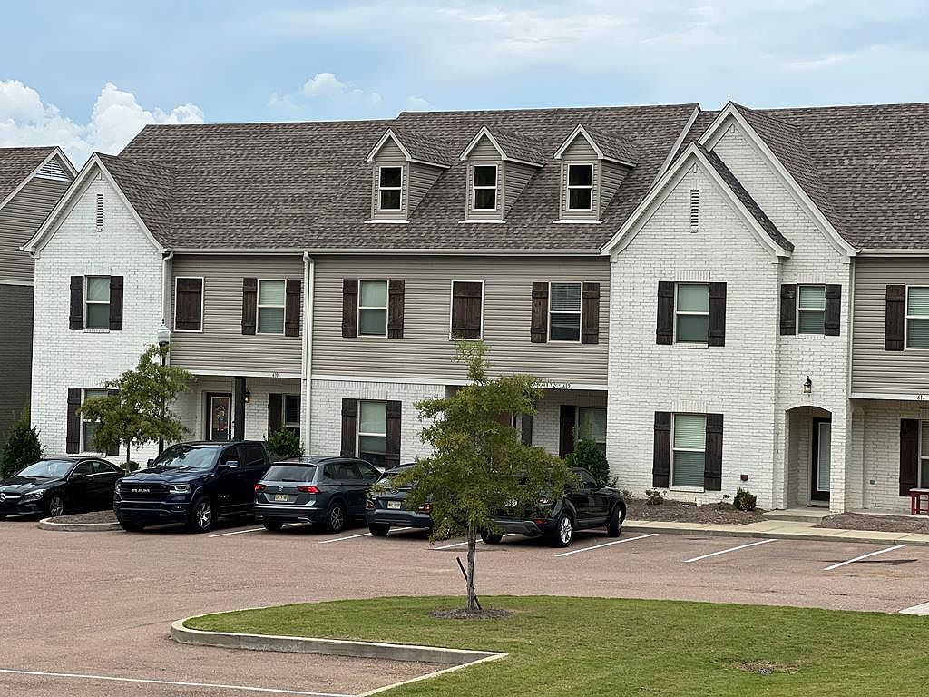 610 Scoggins Cv