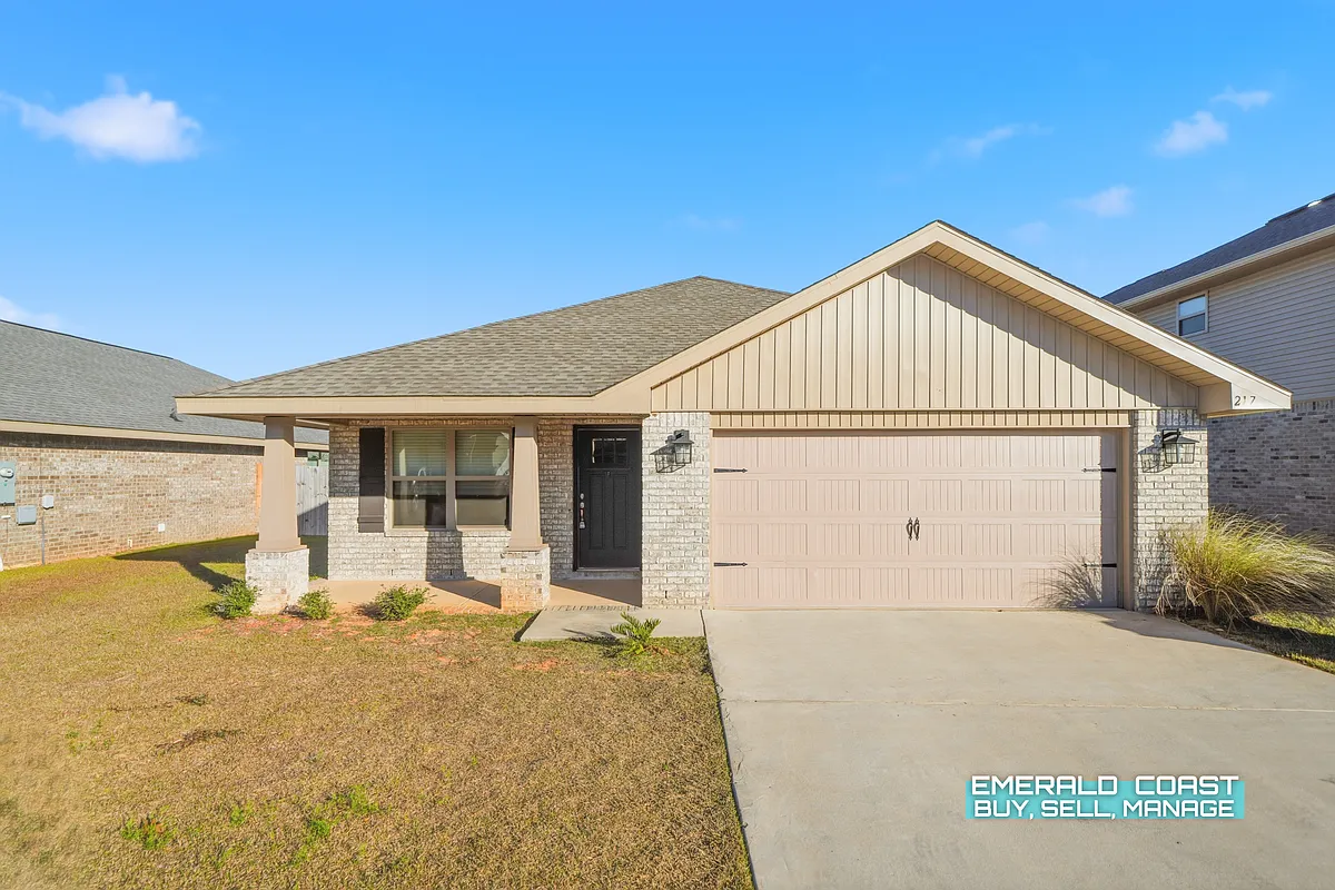 Building Photo - 217 Baycliff Dr