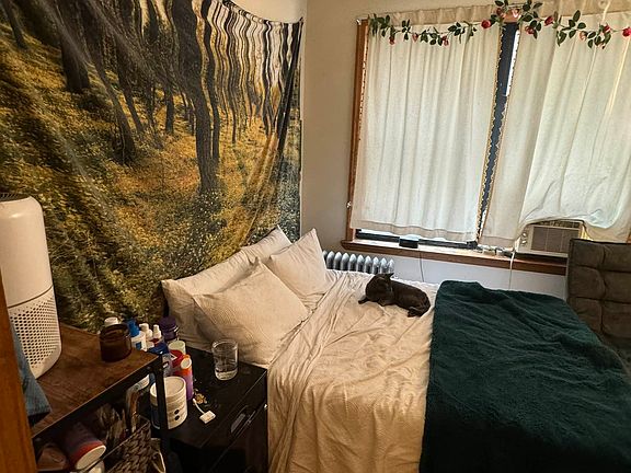 4th image of 15 W 110th St APT 31