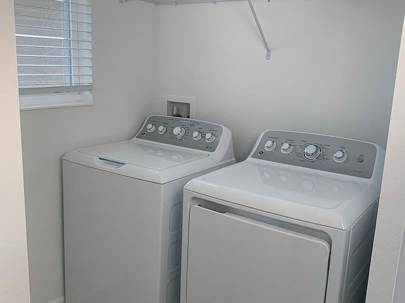 2nd image of 1450 Viscaya Cove Blvd