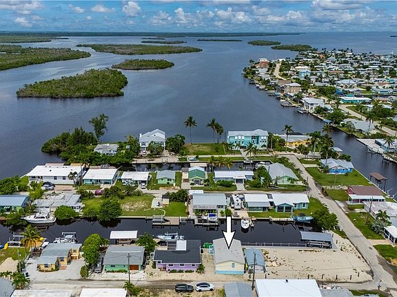 2nd image of 2634 Coco Plum Dr