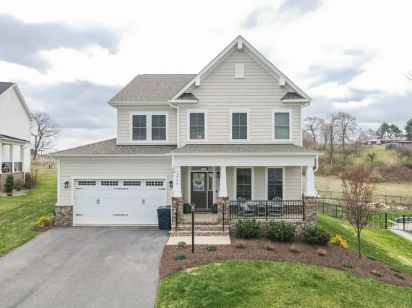 3026 Natalies Way, Blacksburg, VA 24060