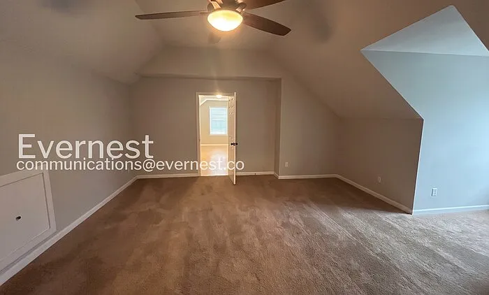 251 Cobblestone Ln — Photo 16