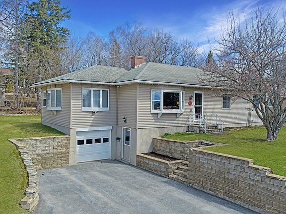 2nd image of 15 Home Farm Road