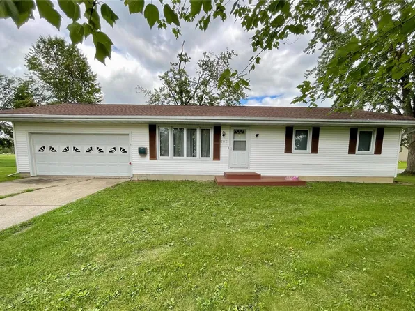 705 Newton Ave, Kahoka, MO 63445