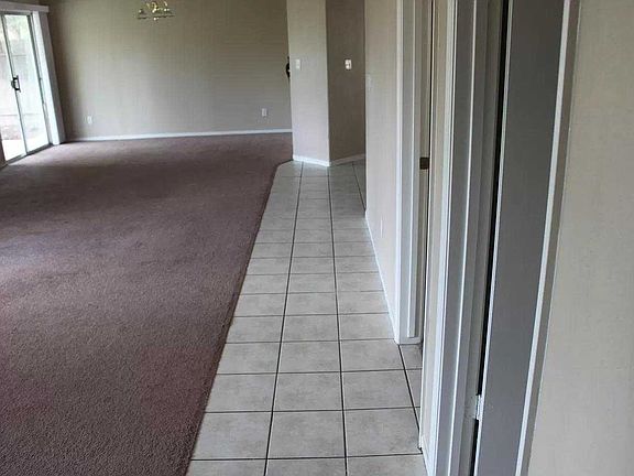 3rd image of 579 Coronado Pl