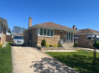 4531 Rose St, Schiller Park, IL