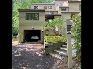 290 Cliffside Dr, Torrington, CT 06790