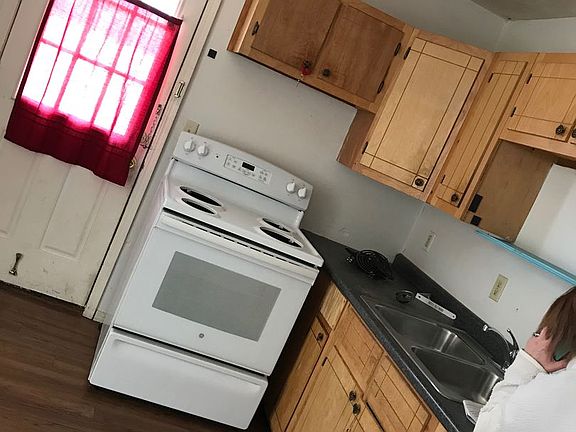 5th image of 1410 W Nichols St