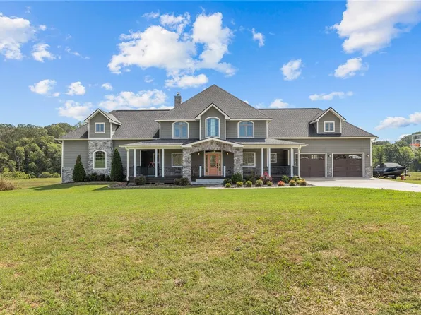 329 Stone River Ln, Berryville, AR 72616