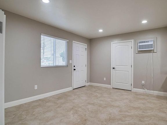 3rd image of 1794 Davidson St #3