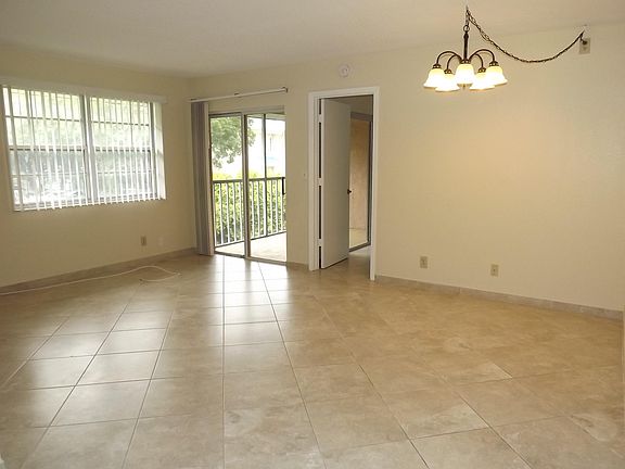 3rd image of 1546 SE Royal Green Cir #203