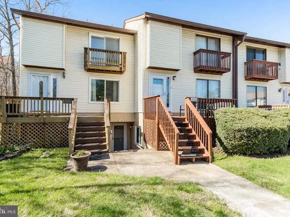 11382 Laurelwalk Dr #B54, Laurel, MD 20708