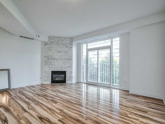 2nd image of 38 Stadium Rd #627