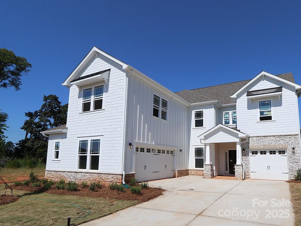 2nd image of 12128 Avast Dr