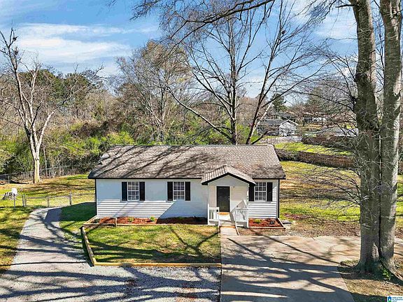 2nd image of 90 Wilson Cir