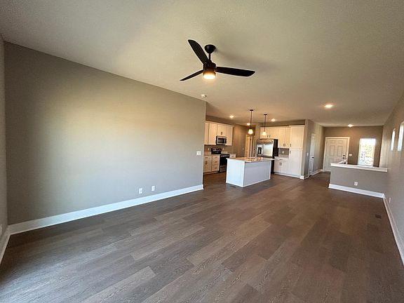 5th image of 8223 S 178th St