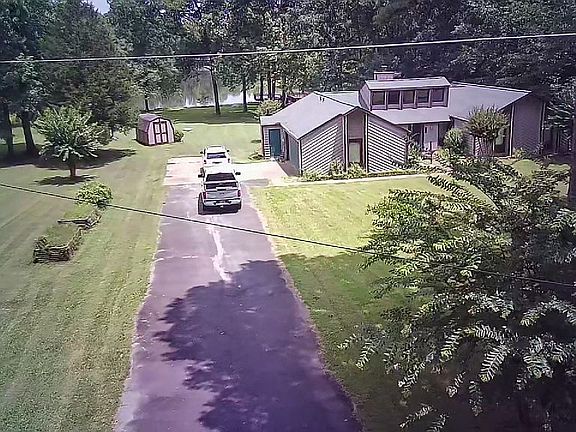 4th image of 2202 Crystal Lake Cir