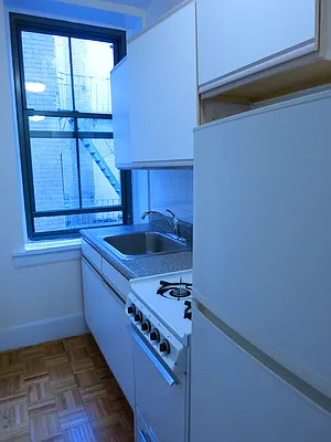 Rented by City & Suburban | media 25