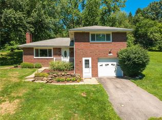 1021 Spring St, Mc Donald, PA 15057