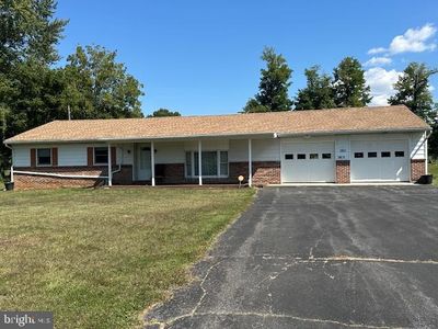 1921 Hartzok Rd, Chambersburg, PA, 17202