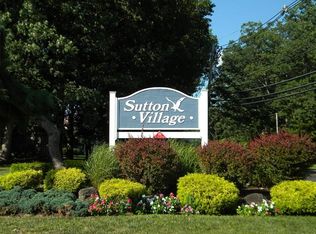 4 Kathy Ct, Brick, NJ 08724