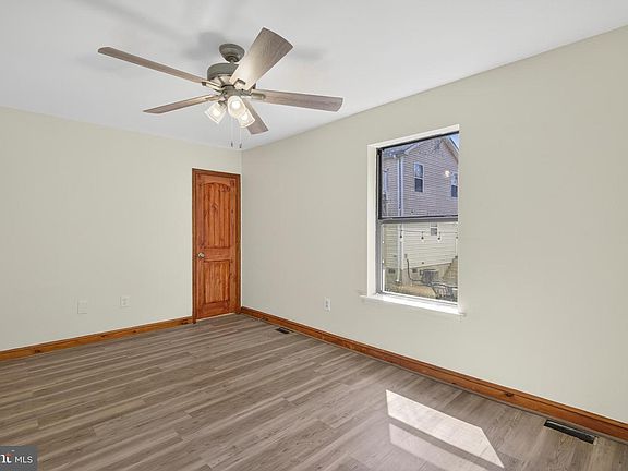 2nd image of 4037 1st St
