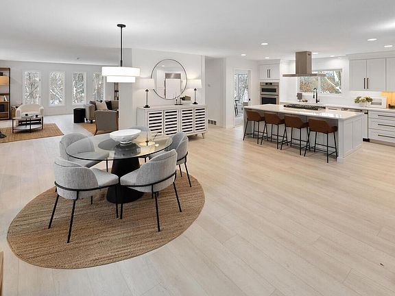 5th image of 75 E Pleasant Lake Rd