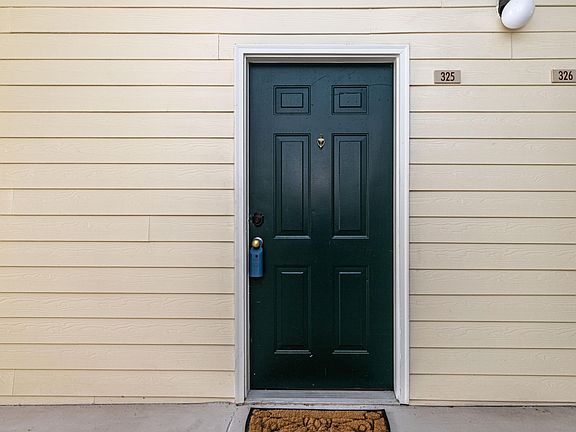 3rd image of 7800 Point Meadows Dr APT 325
