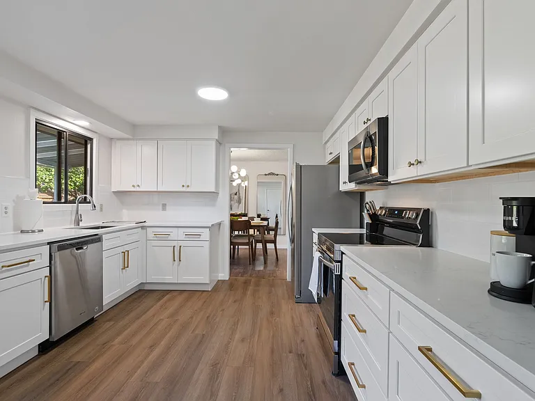 16016 NE 33rd Ave — Photo 31