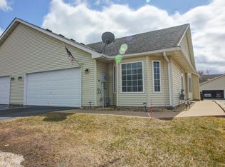 13447 Newlander Ave, Lindstrom, MN 55045