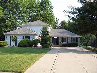 1st image of 33370 Chatham Dr