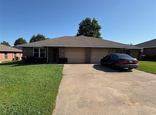 3242 Stagecoach Ave, Springdale, AR 72764