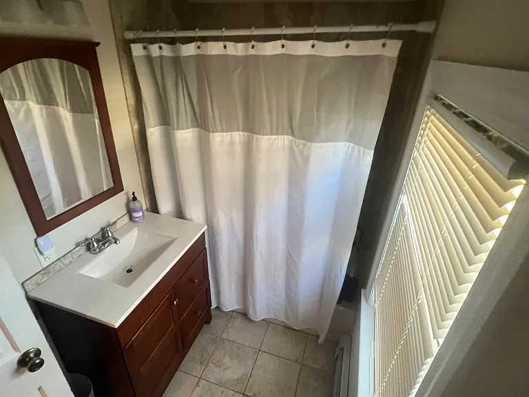 138 Whitman Rd — Photo 13