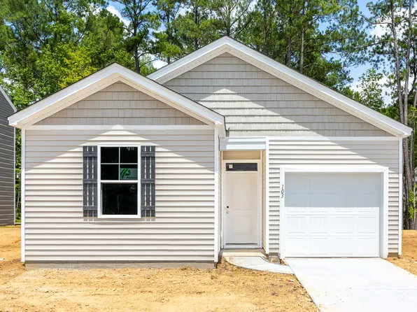 103 Cloverleaf St, Summerville, SC 29483