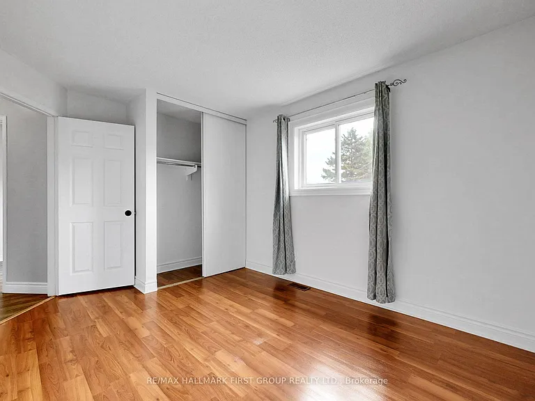1443 Connery Cres #UPPER — Photo 10