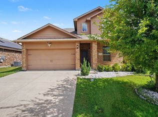 2728 Gains Mill Dr, Fort Worth, TX 76123